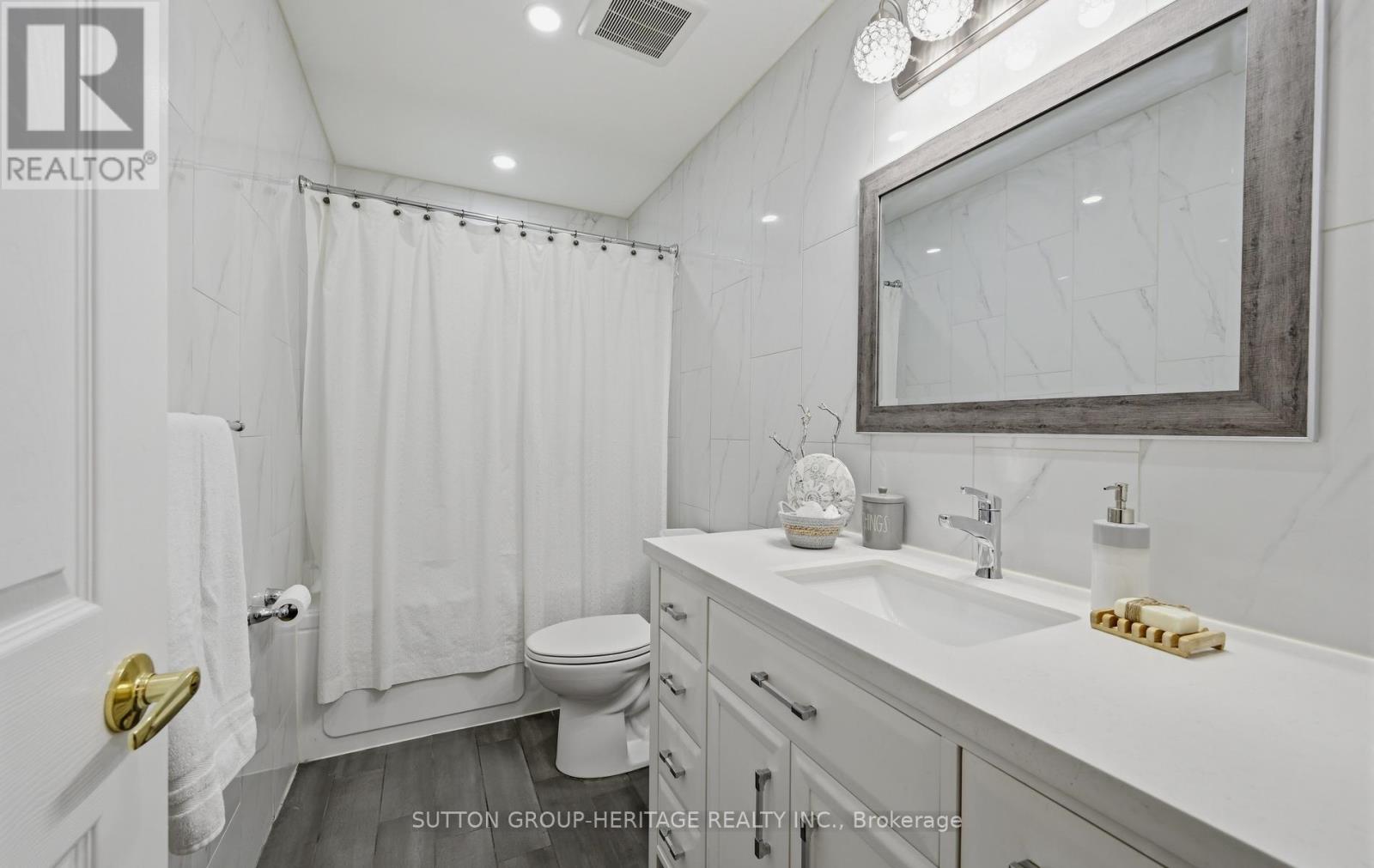 44 Sabbe Crescent, Ajax, Ontario  L1T 4E3 - Photo 28 - E13474606
