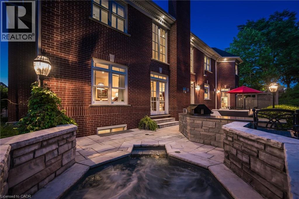 248 The Lion's Gate, Waterloo, Ontario  N2L 6M5 - Photo 34 - 40841223