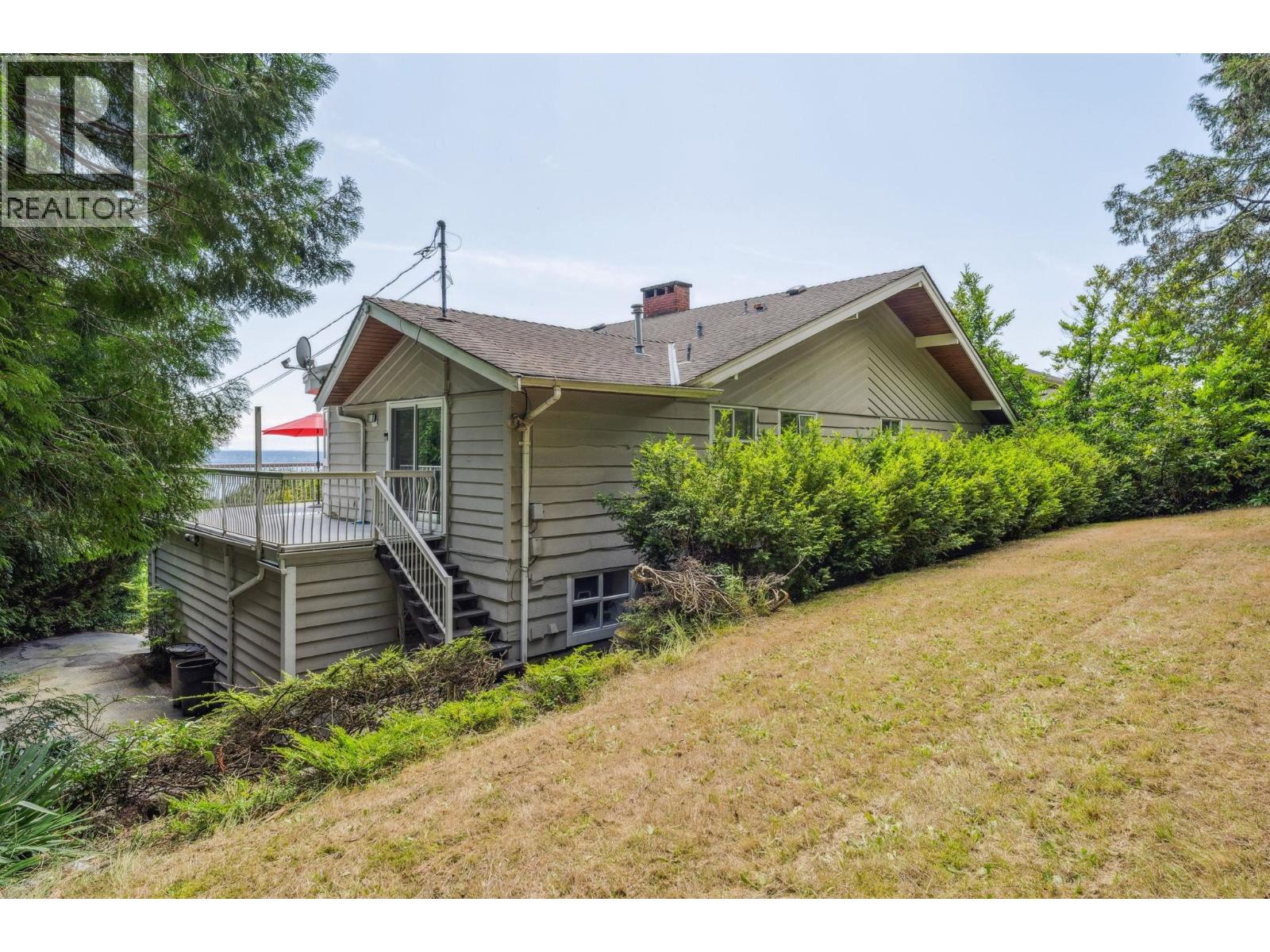 1725 Rosebery Avenue, West Vancouver, British Columbia  V7V 2Z5 - Photo 31 - R3079653