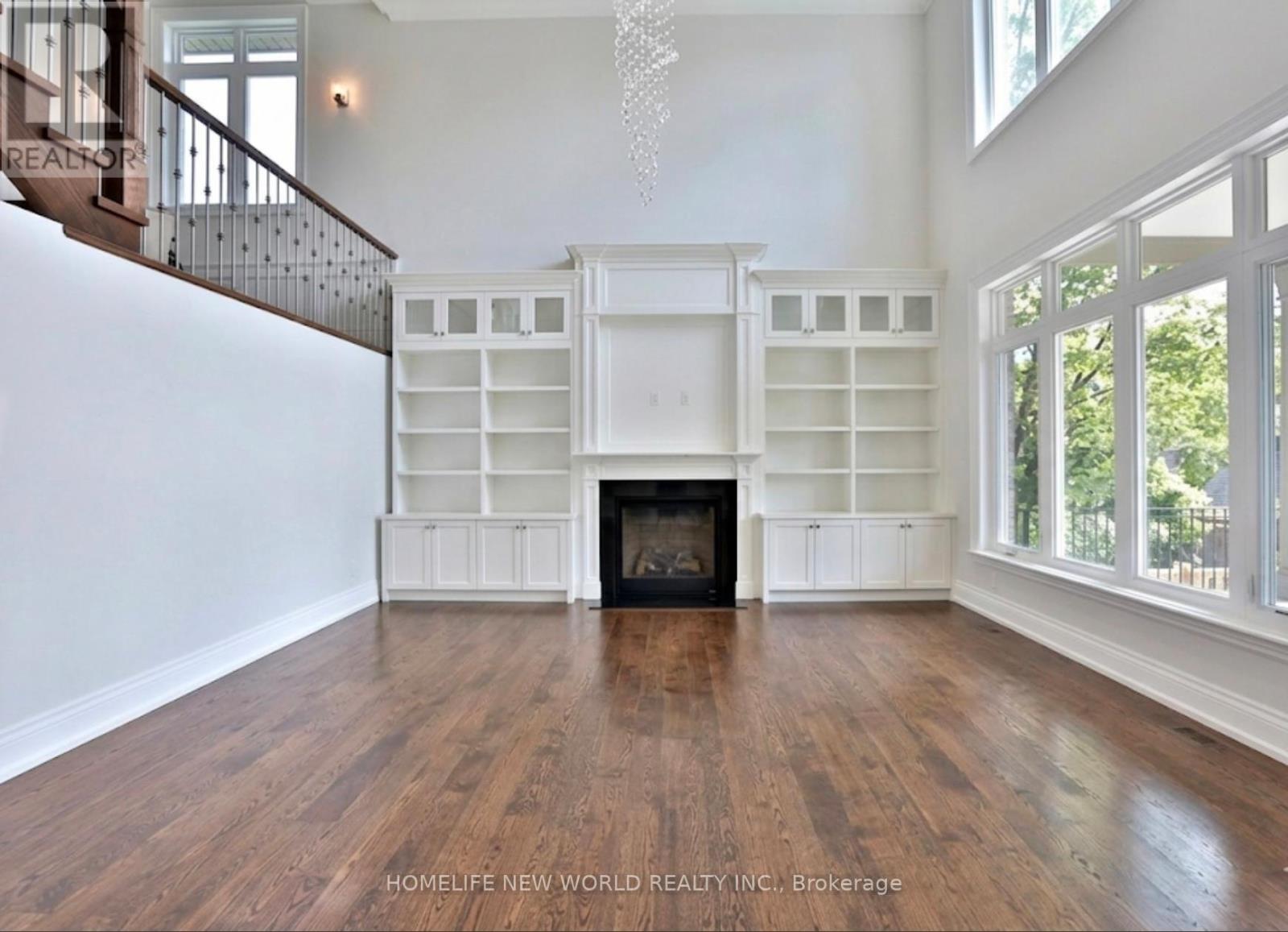 130 Elmwood Avenue, Richmond Hill, Ontario  L4C 1K9 - Photo 6 - N13474170