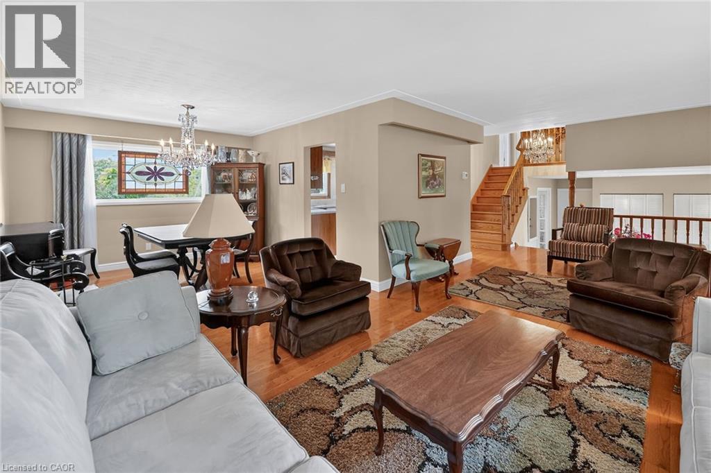 99 Elmhurst Drive, Hamilton, Ontario  L8T 1C5 - Photo 9 - 40840161
