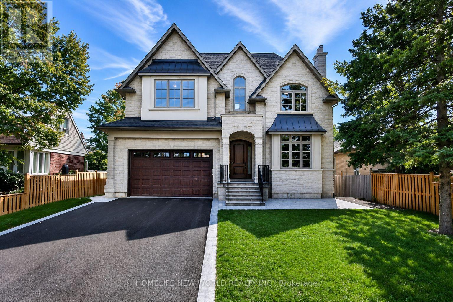 130 ELMWOOD AVENUE, Richmond Hill, Ontario
