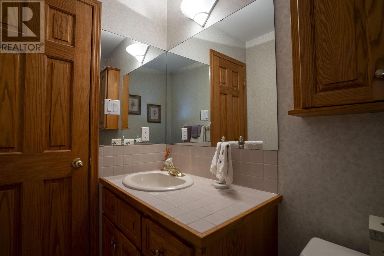 205 Kusznier Cres, Thunder Bay, Ontario  P7B 6K4 - Photo 13 - TB2601604