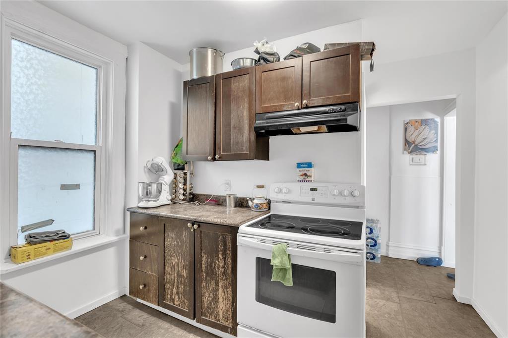 598 Young Street, Winnipeg, Manitoba  R3B 2S9 - Photo 6 - 202614456