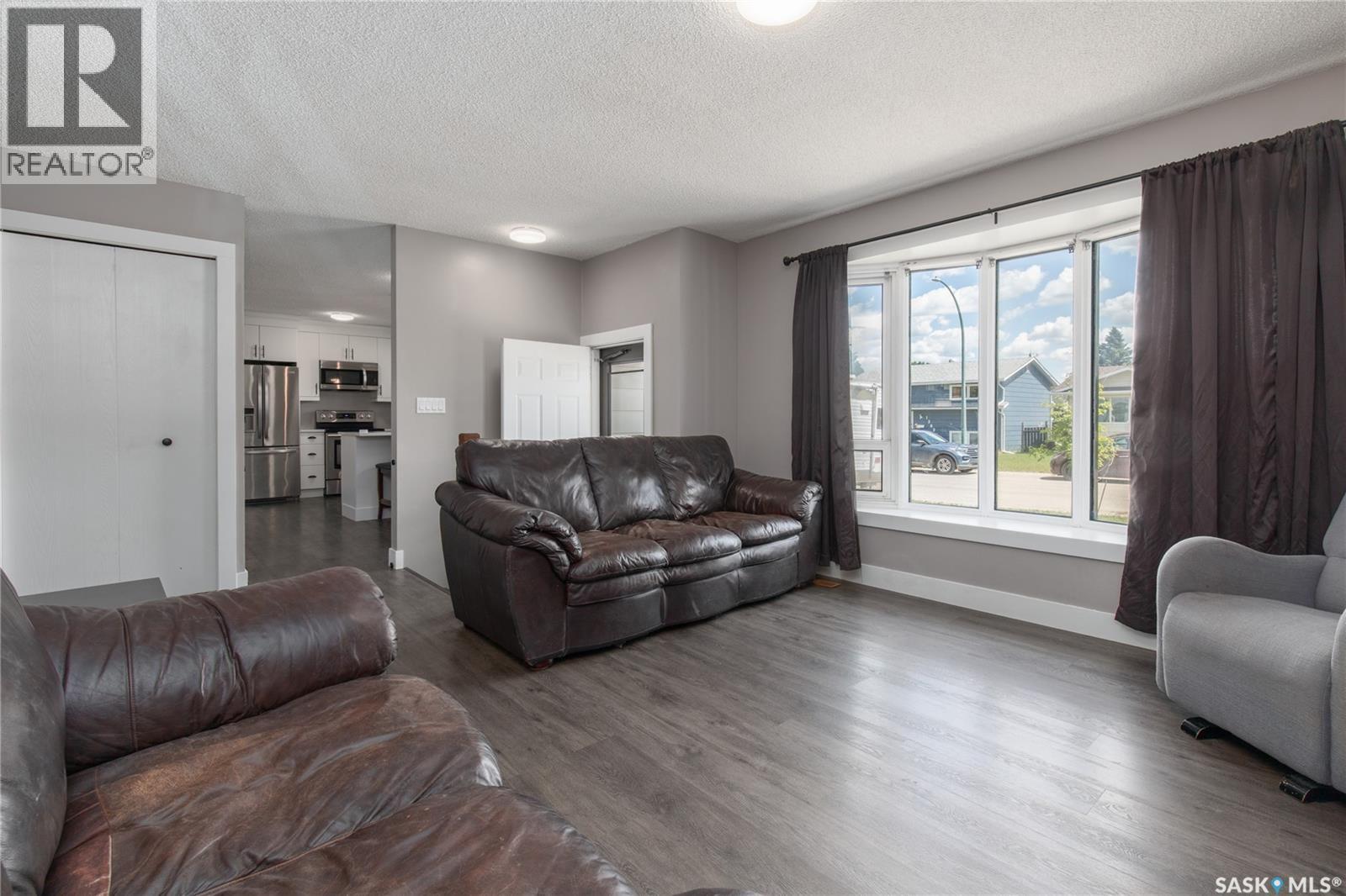1387 Manitou Crescent, Moose Jaw, Saskatchewan  S6H 7C5 - Photo 12 - SK040217