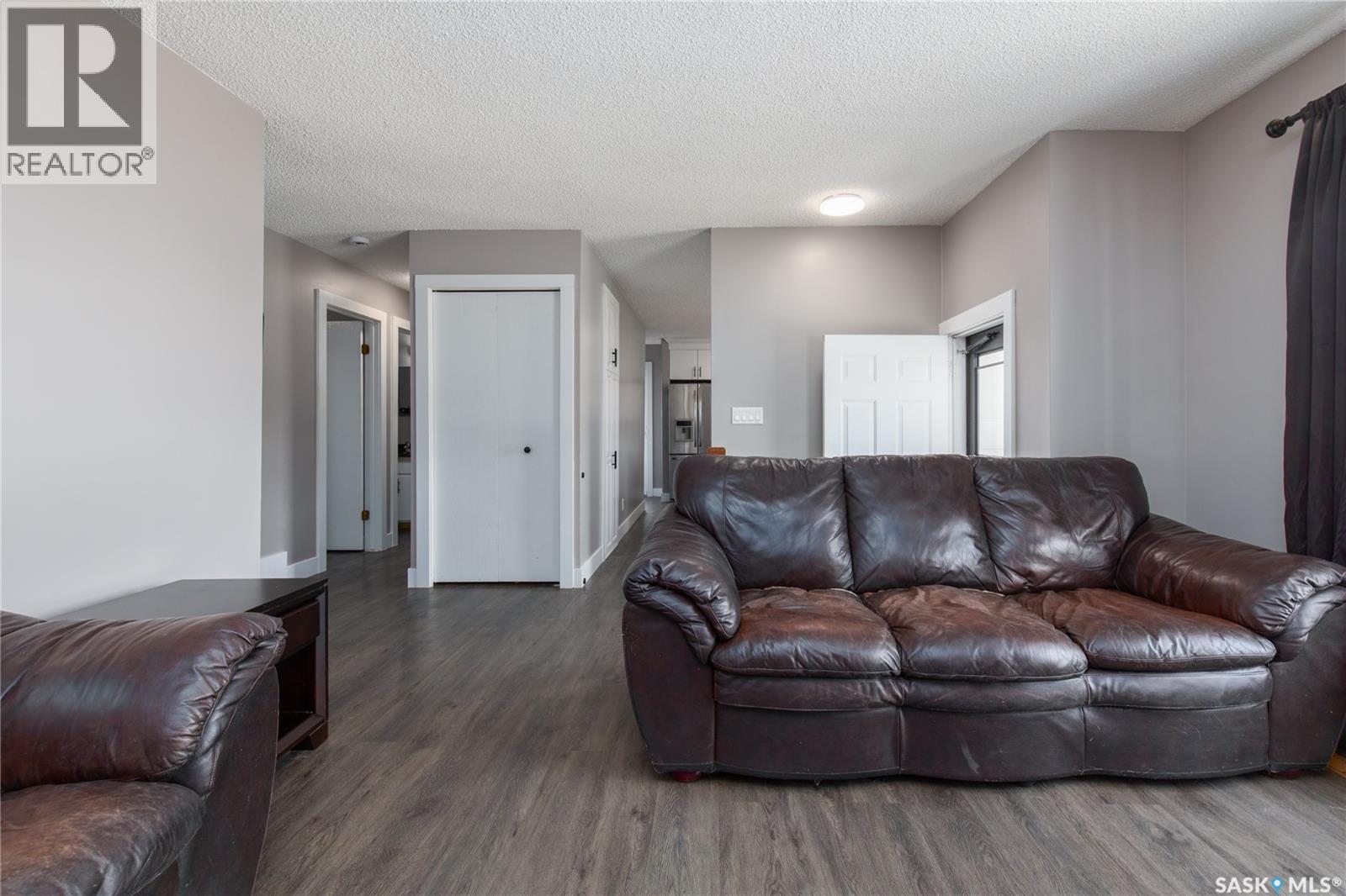 1387 Manitou Crescent, Moose Jaw, Saskatchewan  S6H 7C5 - Photo 22 - SK040217