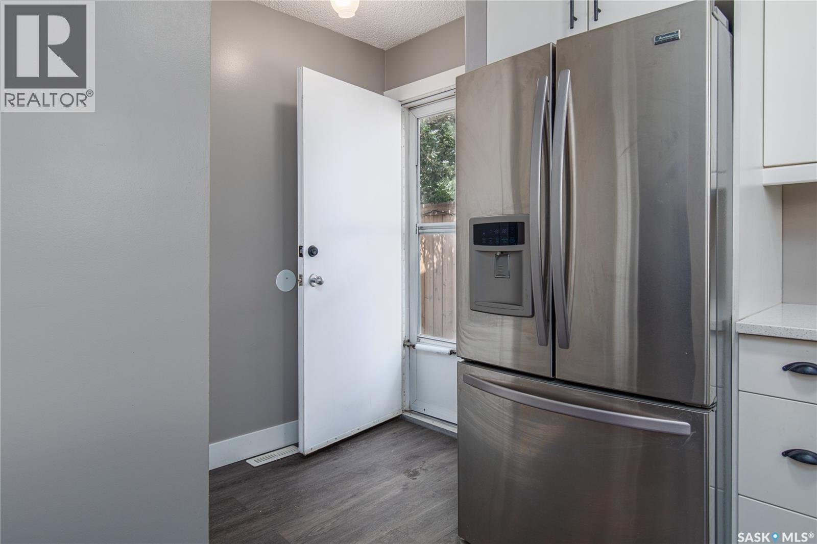 1387 Manitou Crescent, Moose Jaw, Saskatchewan  S6H 7C5 - Photo 47 - SK040217