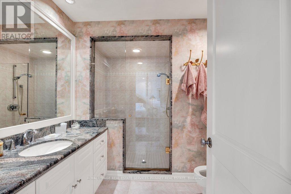 35 Brentwood Road, Oakville, Ontario  L6J 4B7 - Photo 34 - W13474492