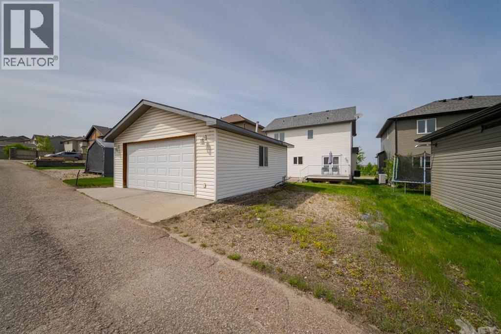 141 Snowy Owl Way, Fort Mcmurray, Alberta  T9K 0R7 - Photo 44 - A2305079