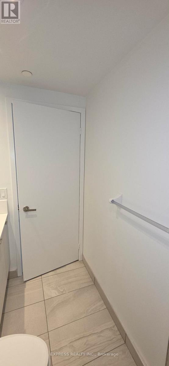 2212 - 195 Redpath Avenue, Toronto, Ontario  M4P 0E4 - Photo 17 - C12997536