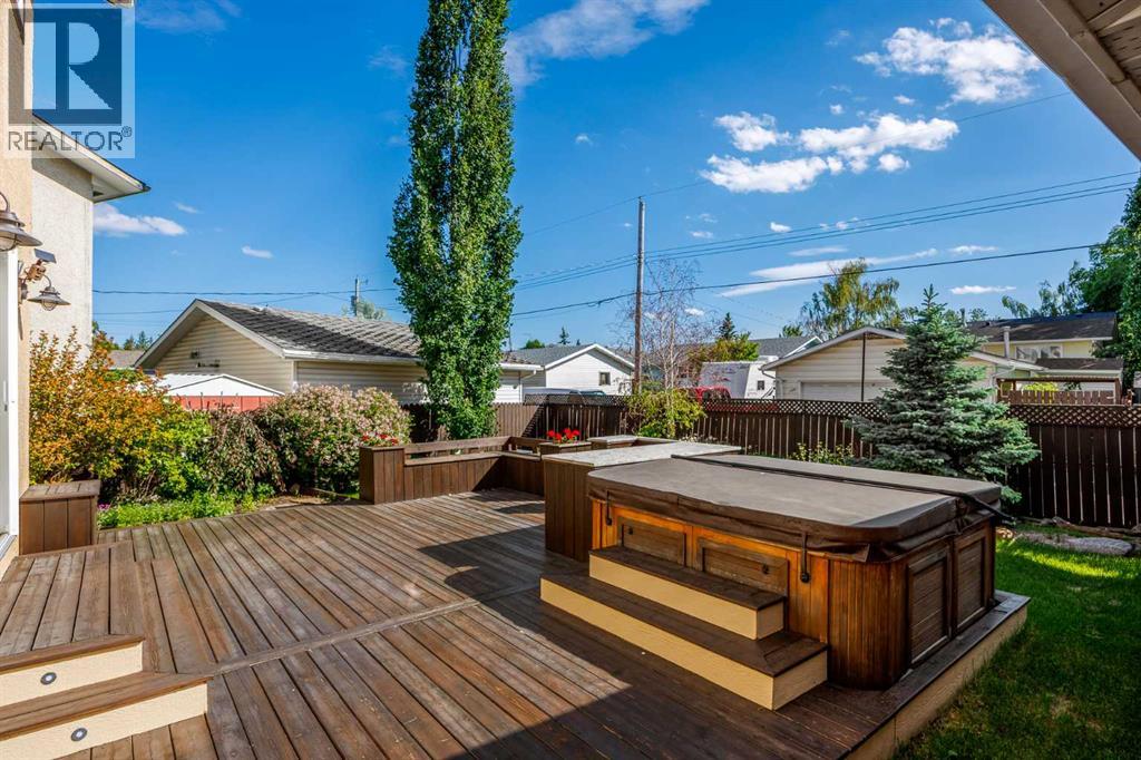1315 Lake Michigan Crescent Se, Calgary, Alberta  T2J 3E9 - Photo 31 - A2298177