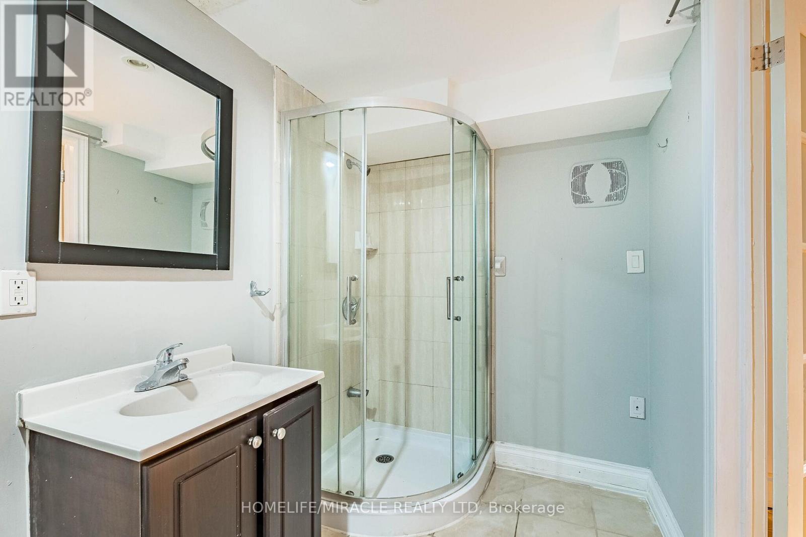 46 Weather Vane Lane, Brampton, Ontario  L6X 4R5 - Photo 44 - W13468474