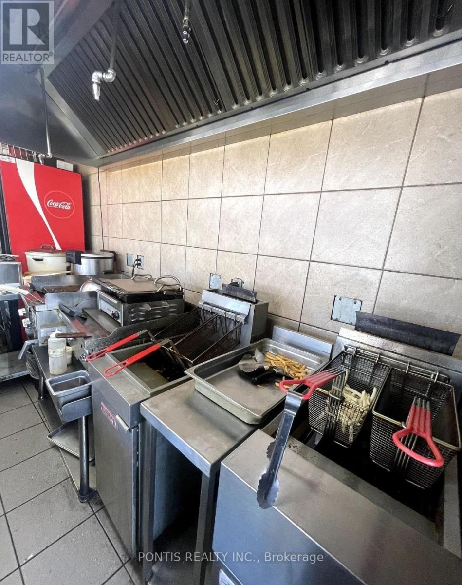 1 - 5487 Dundas Street W, Toronto, Ontario  M9B 1B5 - Photo 7 - W13470852