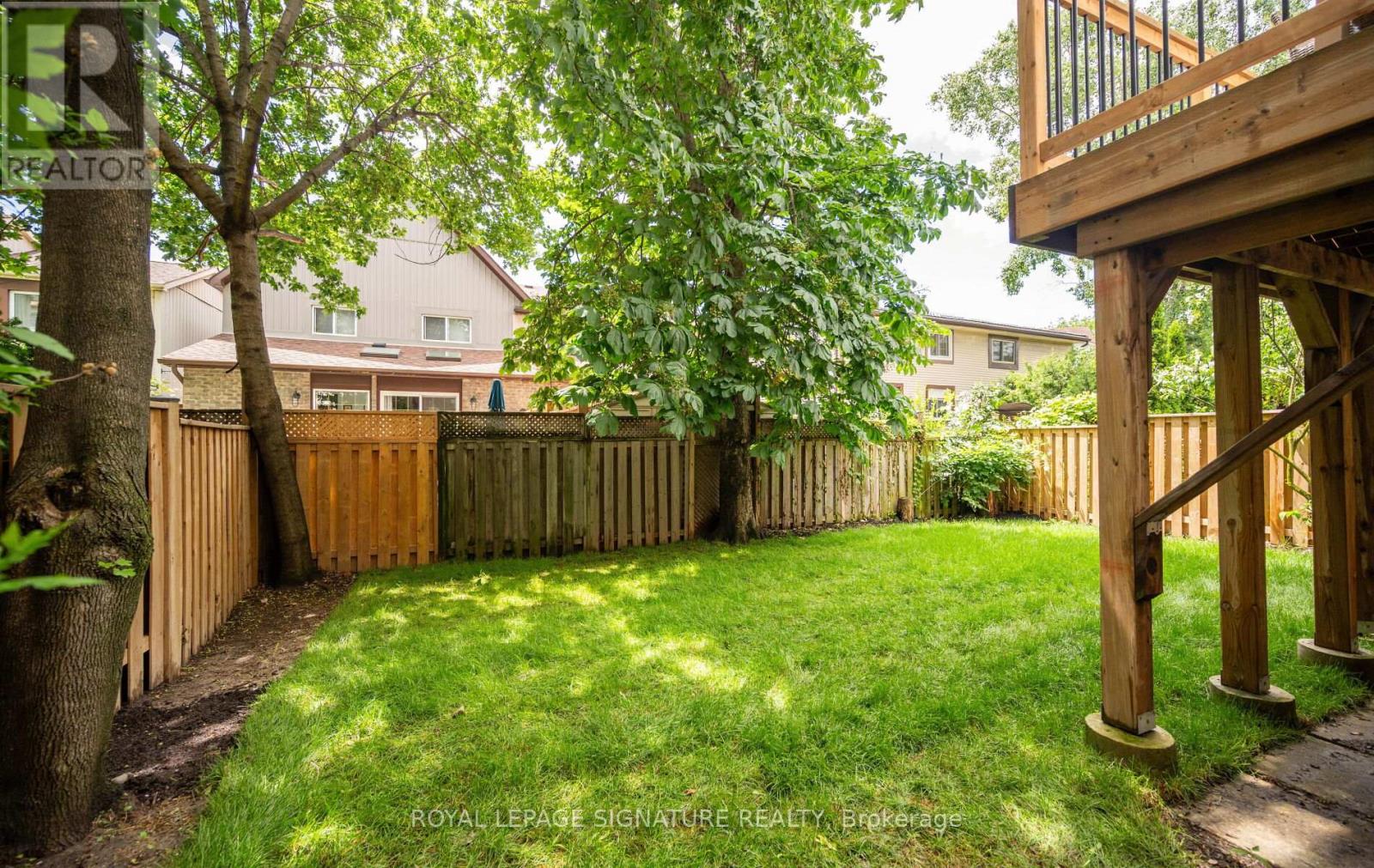 43 Hellensfield Crescent, Toronto, Ontario  M9C 5E5 - Photo 44 - W13473474