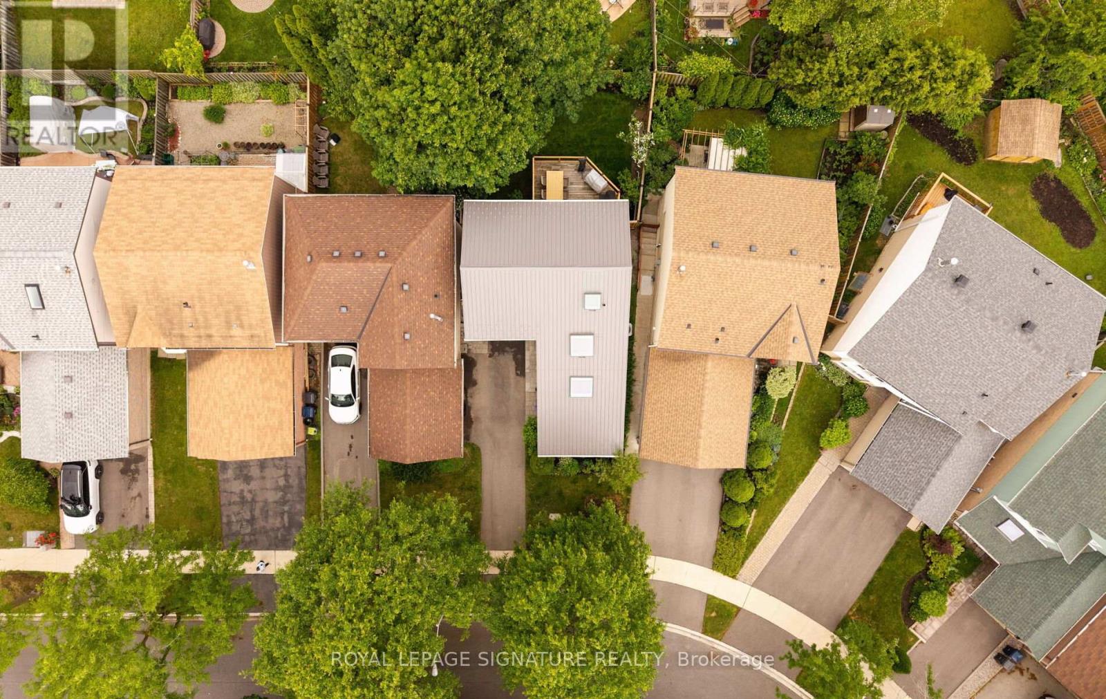 43 Hellensfield Crescent, Toronto, Ontario  M9C 5E5 - Photo 46 - W13473474