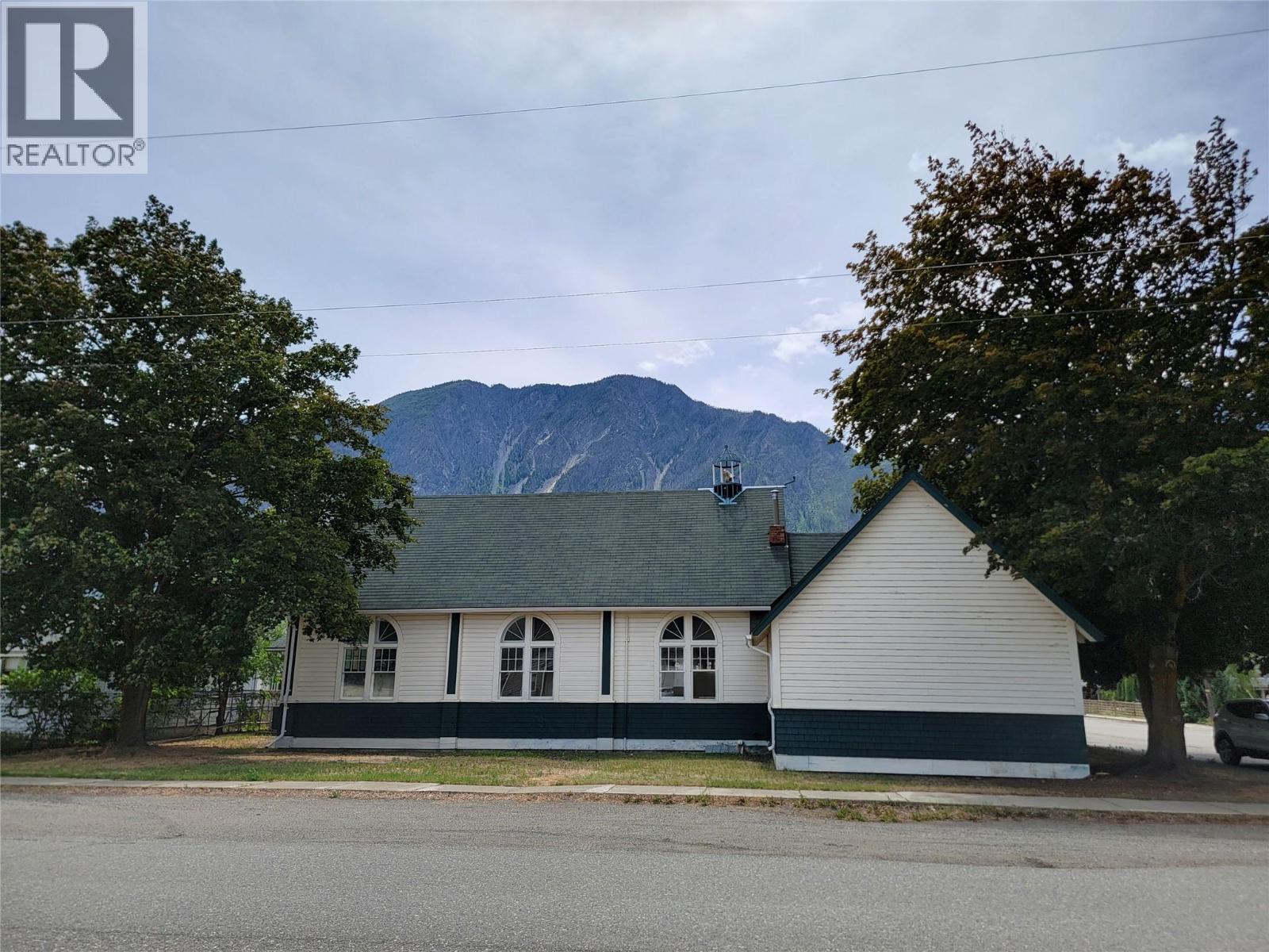 Listing image 70