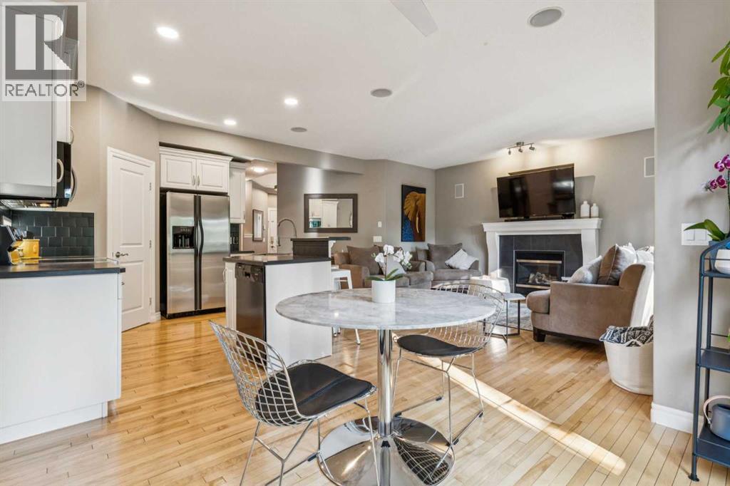 58 Cougar Plateau Way SW, Calgary, Alberta  T3H 5S5 - Photo 11 - A2322134