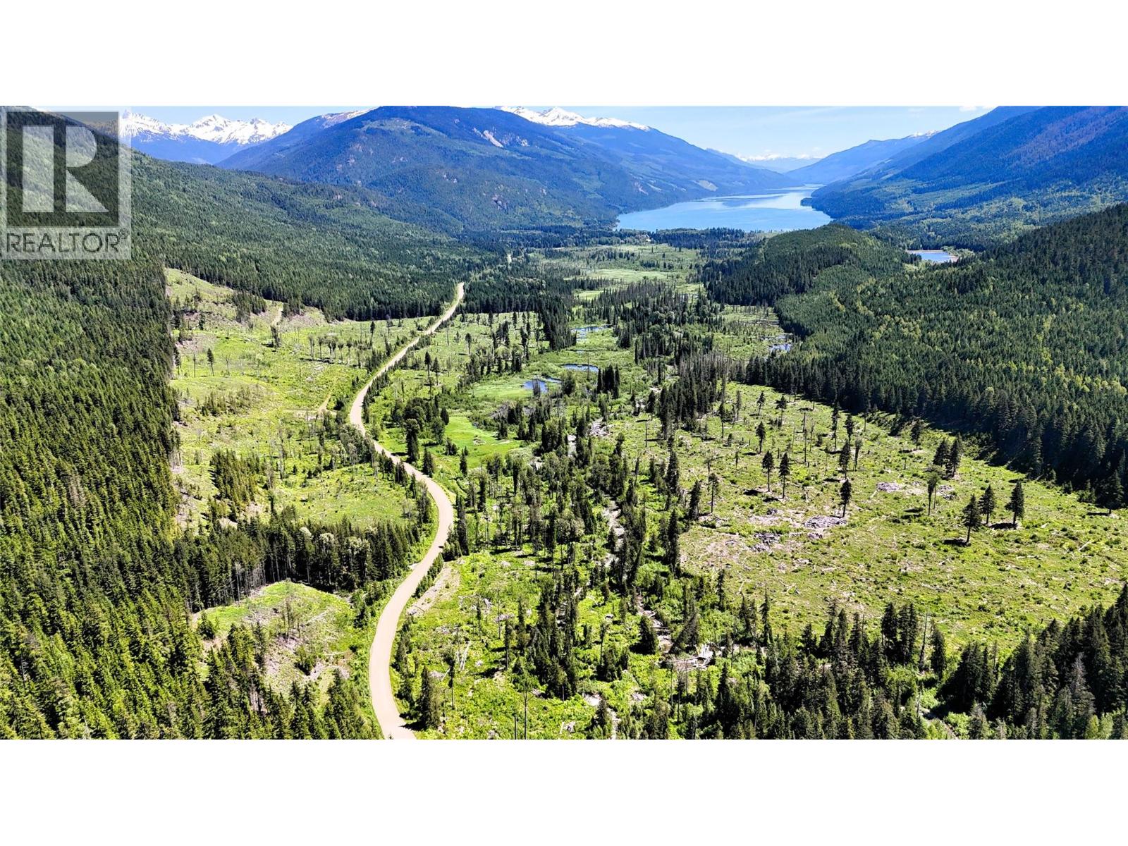 DL 7950 Hwy 31 Highway Lot# DL 7950, Trout Lake, British Columbia