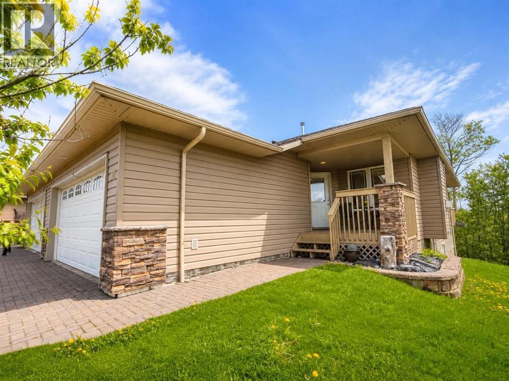 10, 131 Moberly, Grande Cache, Alberta  T0E 0Y0 - Photo 2 - A2319211