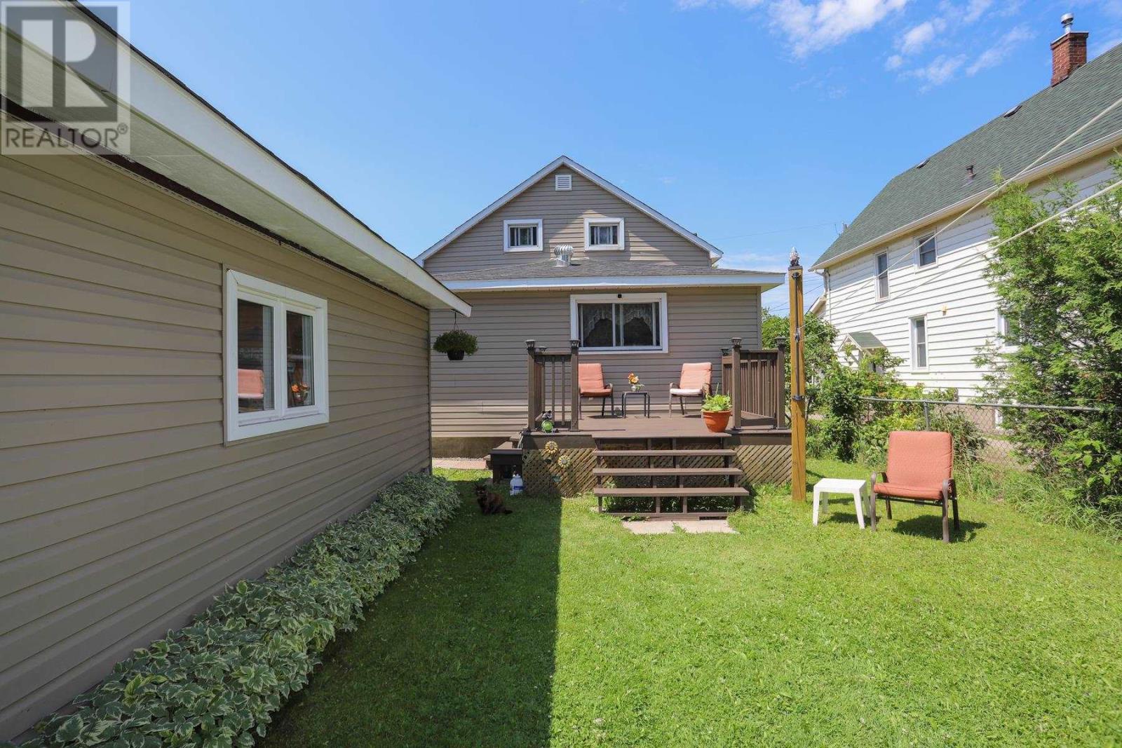 560 Sherbourne St, Sault Ste. Marie, Ontario P6C 3X7 - Photo 7 - SM261537