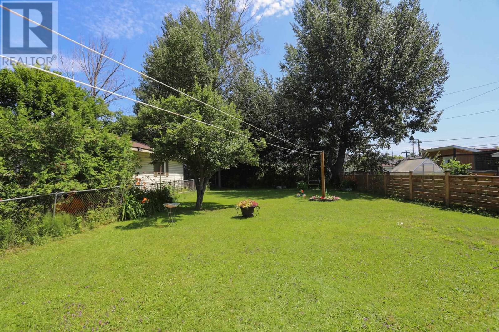 560 Sherbourne St, Sault Ste. Marie, Ontario P6C 3X7 - Photo 9 - SM261537
