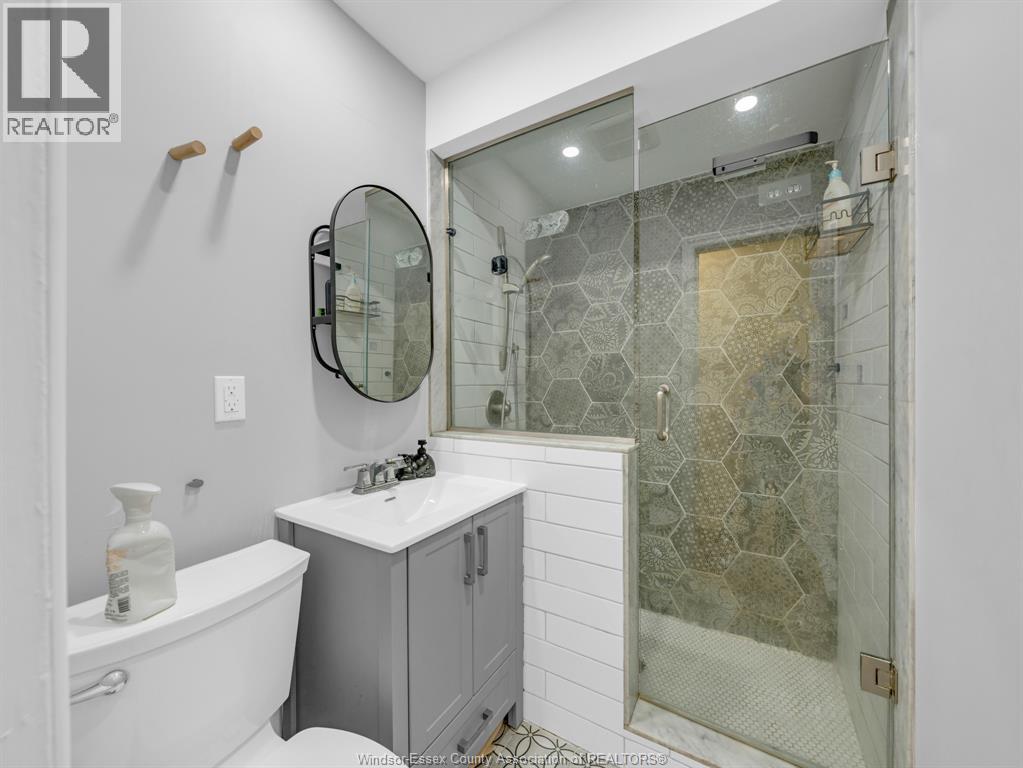 2584 Chilver, Windsor, Ontario  N8W 2V9 - Photo 16 - 26014816