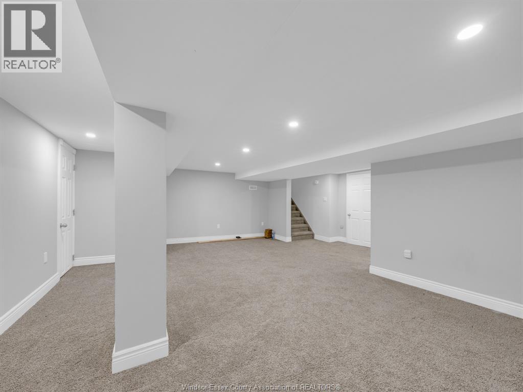 2584 Chilver, Windsor, Ontario  N8W 2V9 - Photo 24 - 26014816