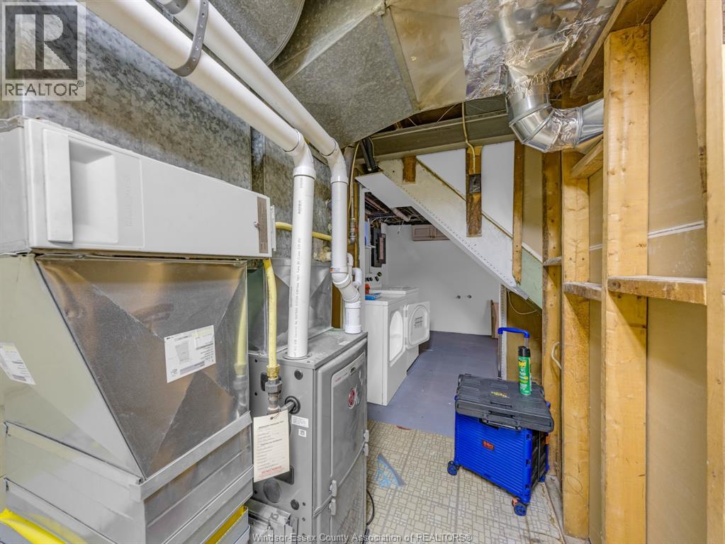 2584 Chilver, Windsor, Ontario  N8W 2V9 - Photo 27 - 26014816