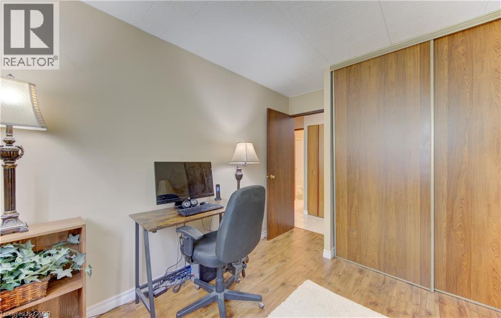 71 Vanier Drive Unit# 301, Kitchener, Ontario  N2C 1J4 - Photo 24 - 40839804