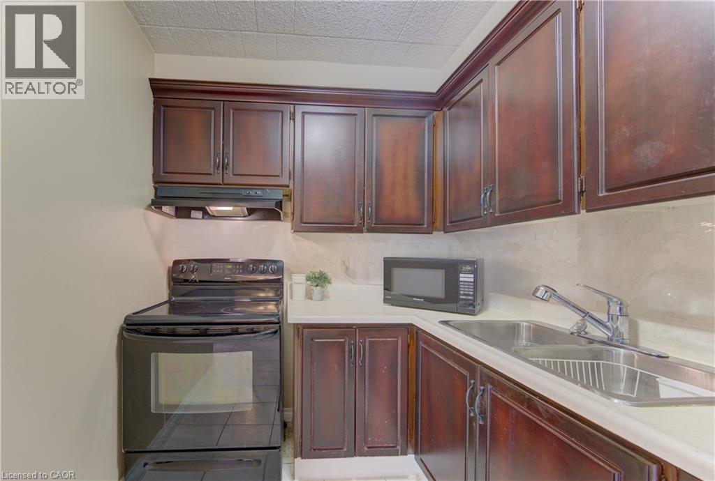 71 Vanier Drive Unit# 301, Kitchener, Ontario  N2C 1J4 - Photo 16 - 40839804