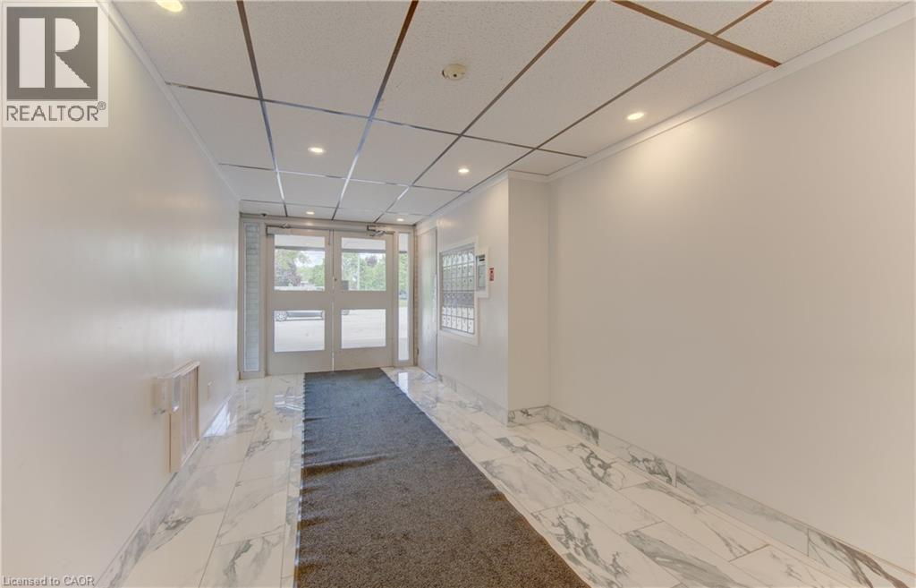 71 Vanier Drive Unit# 301, Kitchener, Ontario  N2C 1J4 - Photo 29 - 40839804