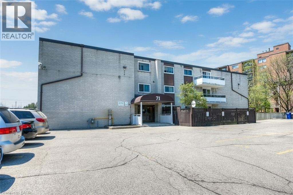 71 Vanier Drive Unit# 301, Kitchener, Ontario  N2C 1J4 - Photo 2 - 40839804