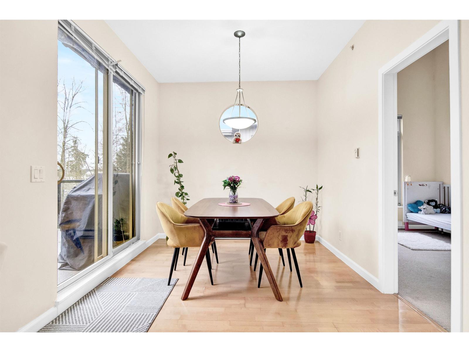 419 15385 101a Avenue, Surrey, British Columbia  V3R 0B4 - Photo 18 - R3138295