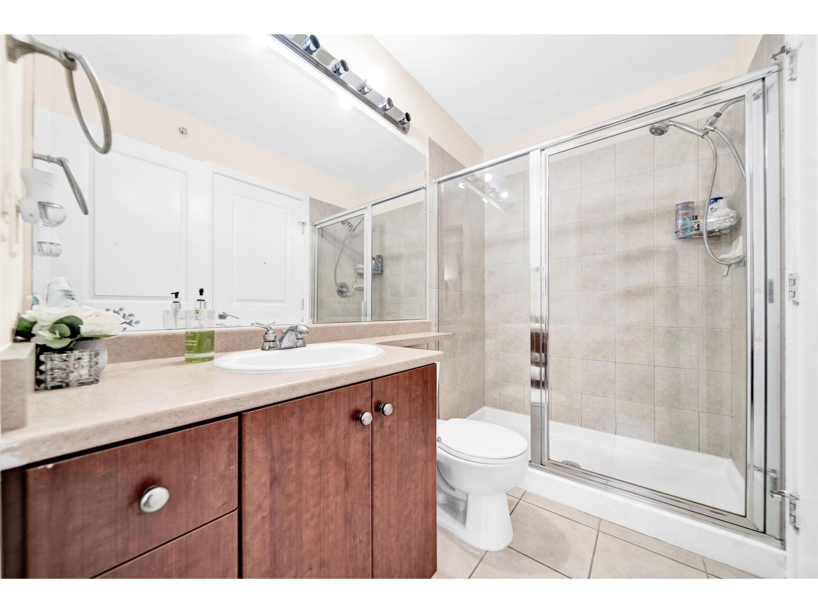 419 15385 101a Avenue, Surrey, British Columbia  V3R 0B4 - Photo 22 - R3138295
