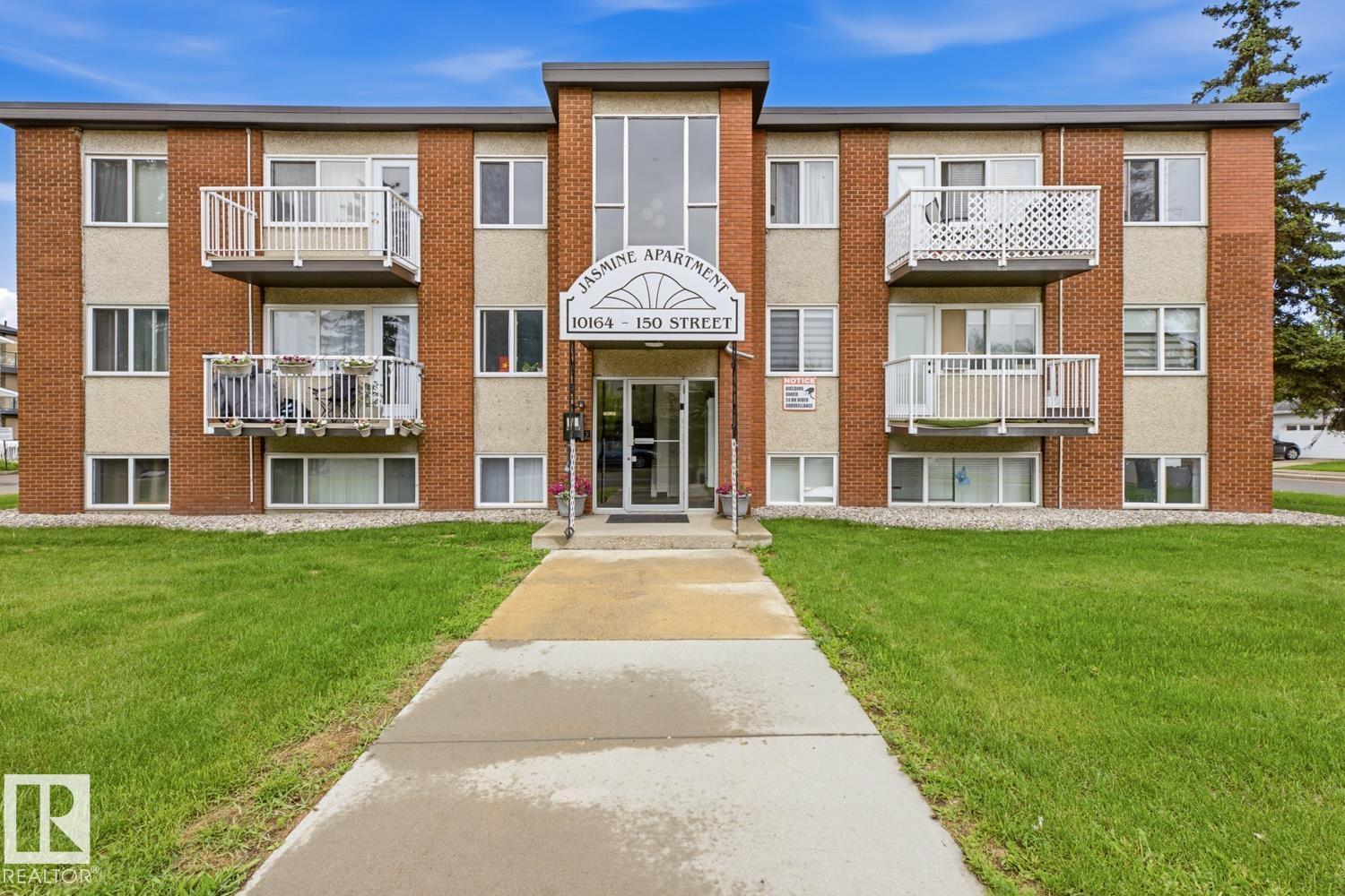 #15 10164 150 ST NW, Edmonton, Alberta