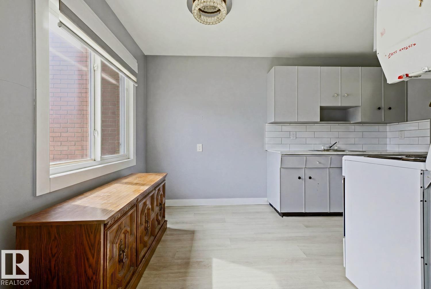 #15 10164 150 St NW, Edmonton, Alberta  T5P 1P1 - Photo 12 - E4495055