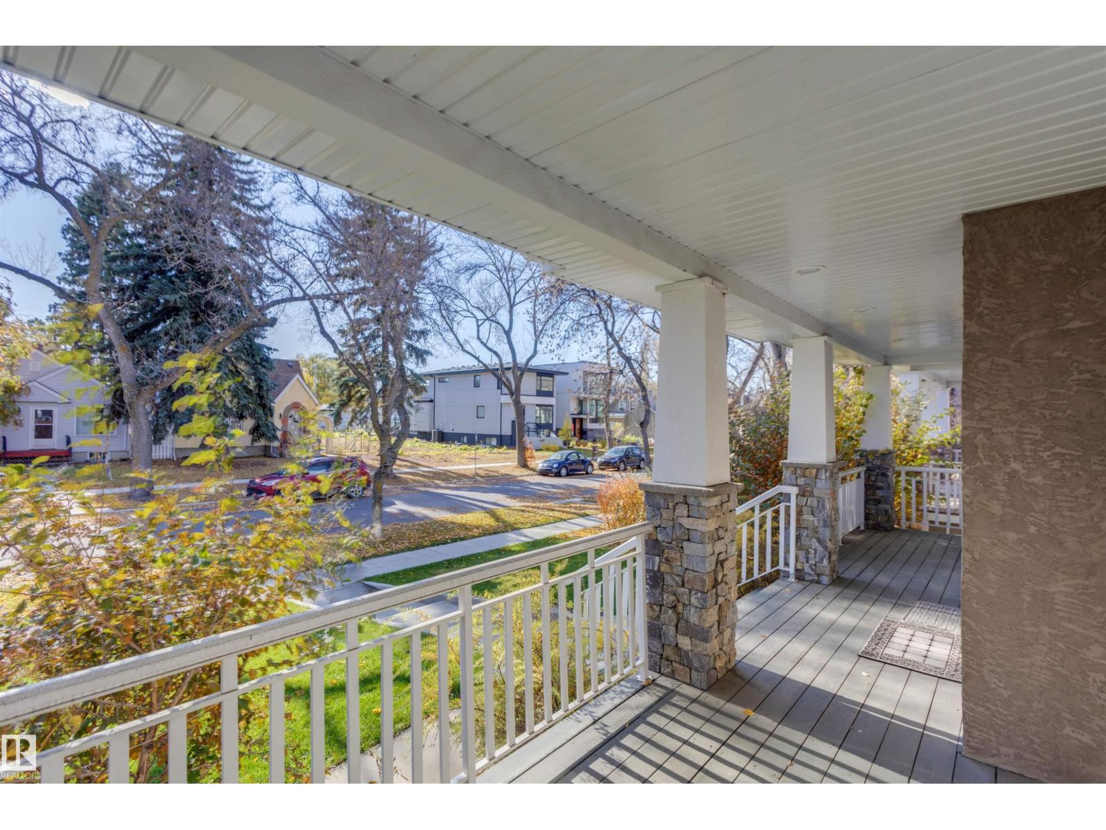 11026 80 Av NW, Edmonton, Alberta  T6G 0R3 - Photo 3 - E4495058
