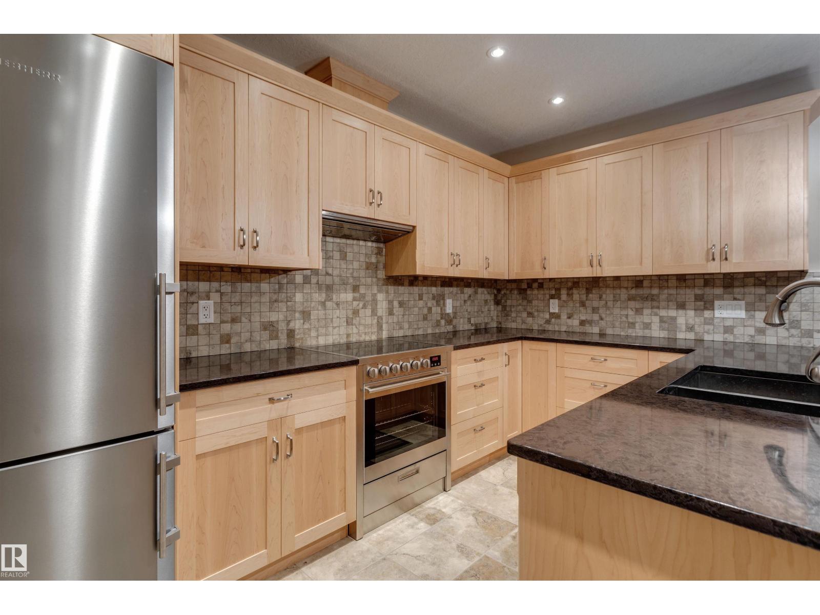 11026 80 Av NW, Edmonton, Alberta  T6G 0R3 - Photo 42 - E4495058