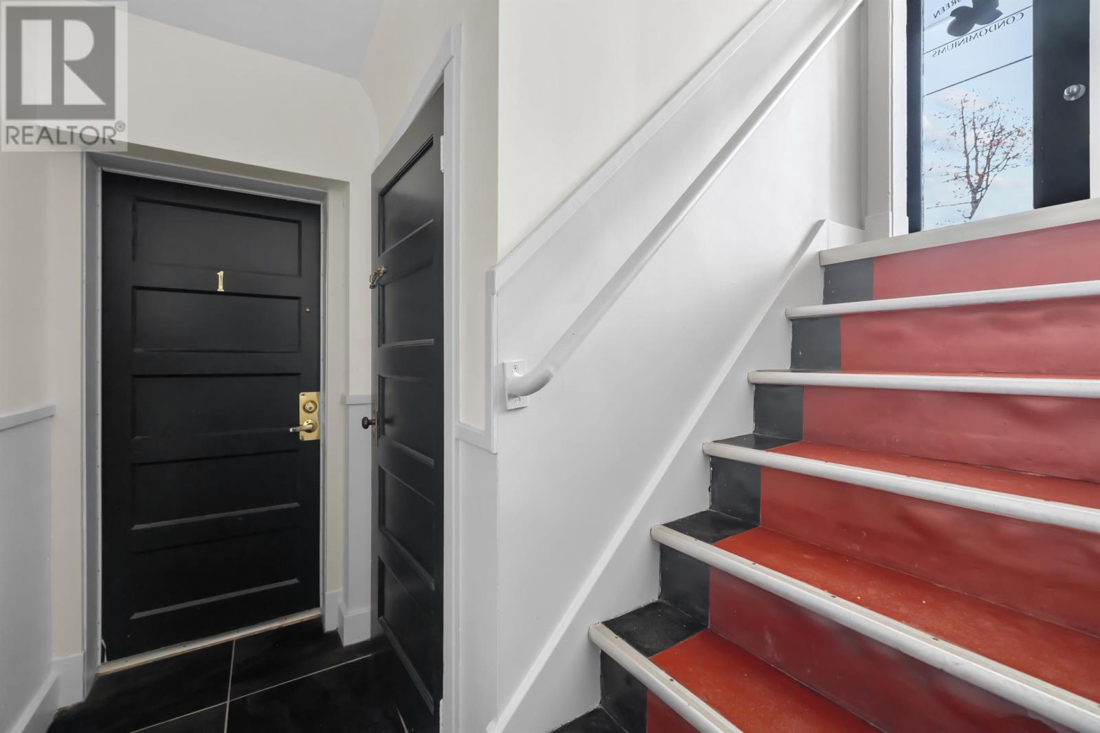 56 Green Street, Charlottetown, Prince Edward Island  C1A 2E9 - Photo 5 - 202615225
