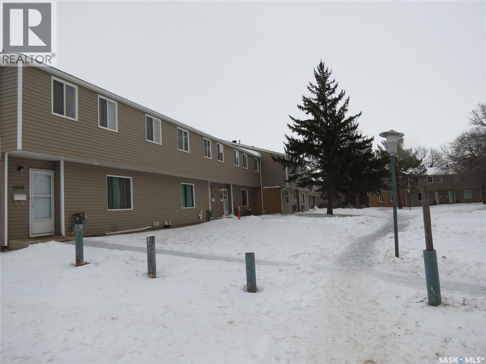 3926 Castle ROAD, Regina, Saskatchewan