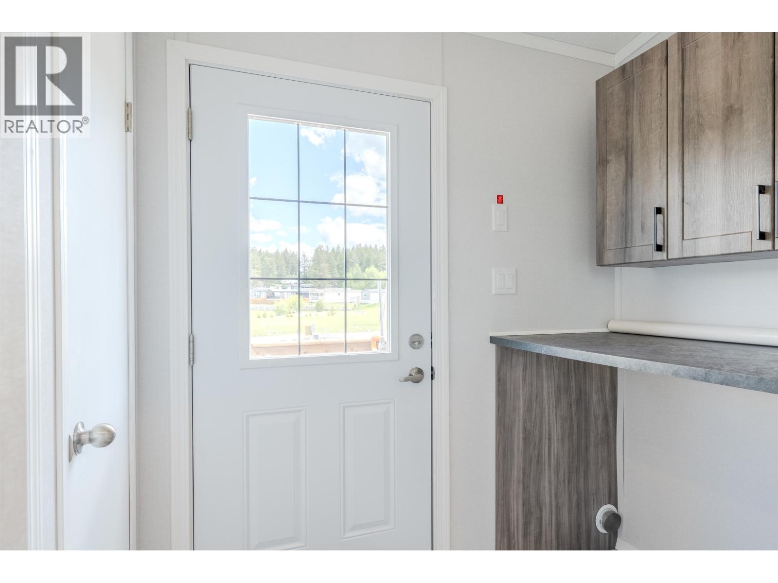 59 4072 Lac La Hache Station Road, Lac La Hache, British Columbia  V0K 1T1 - Photo 15 - R3130019