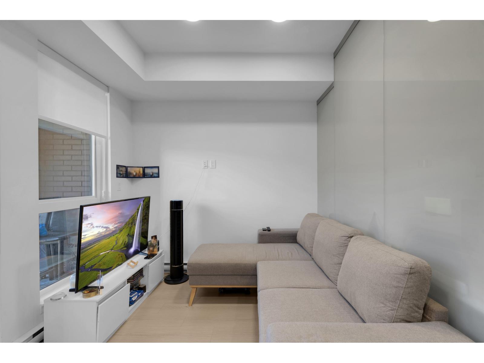 W213 10828 139a Street, Surrey, British Columbia  V3R 0H3 - Photo 6 - R3135830