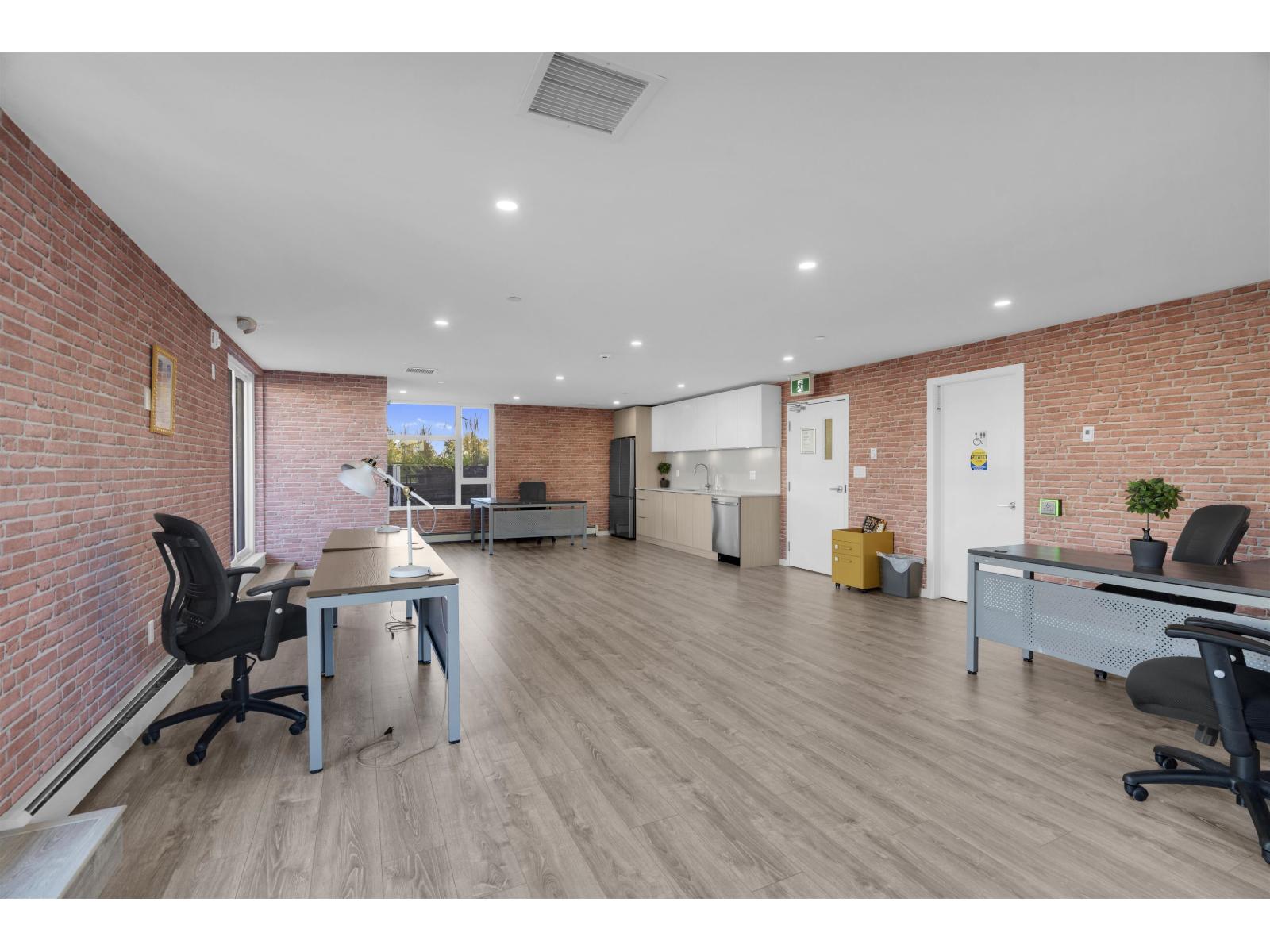 W213 10828 139a Street, Surrey, British Columbia  V3R 0H3 - Photo 19 - R3135830