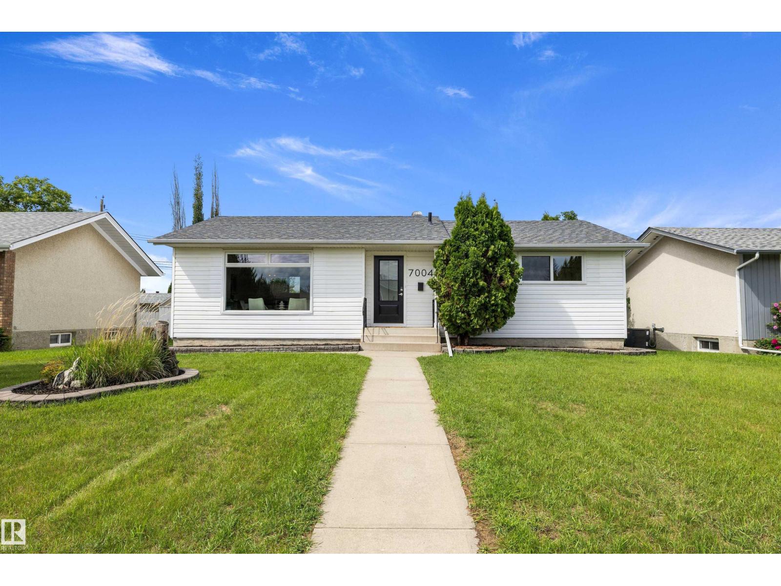 7004 93 AV NW, Edmonton, Alberta
