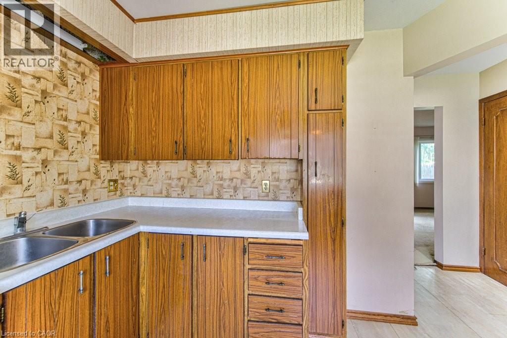 87 Charles Best Place, Kitchener, Ontario  N2M 5A4 - Photo 10 - 40839818