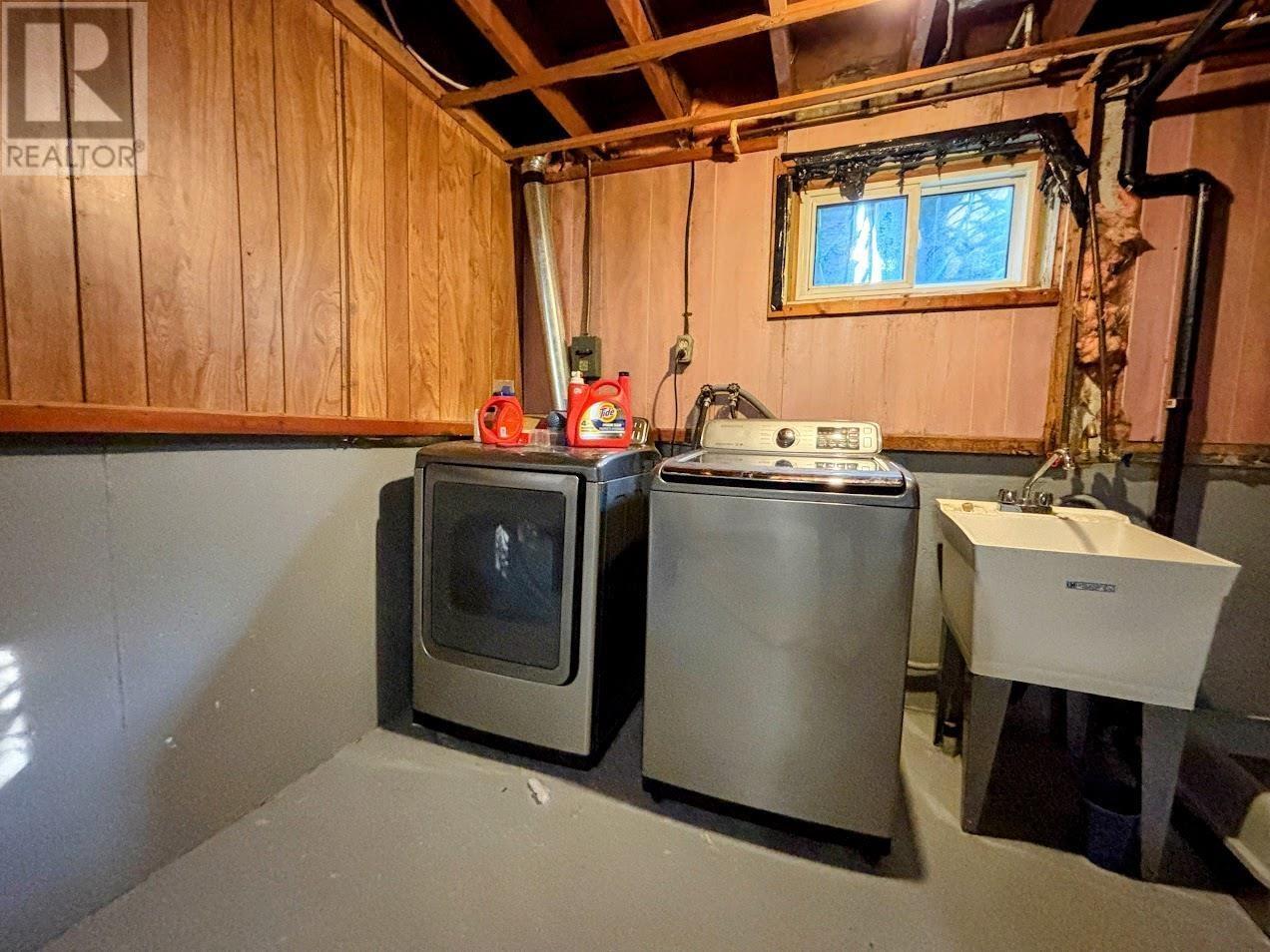 2 Essa Pl, Manitouwadge, Ontario  P0T 2C0 - Photo 28 - TB2601625