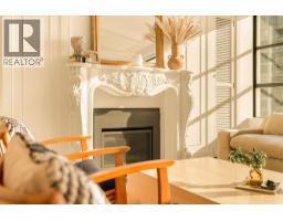 302 1008 BEACH AVENUE, Vancouver, British Columbia