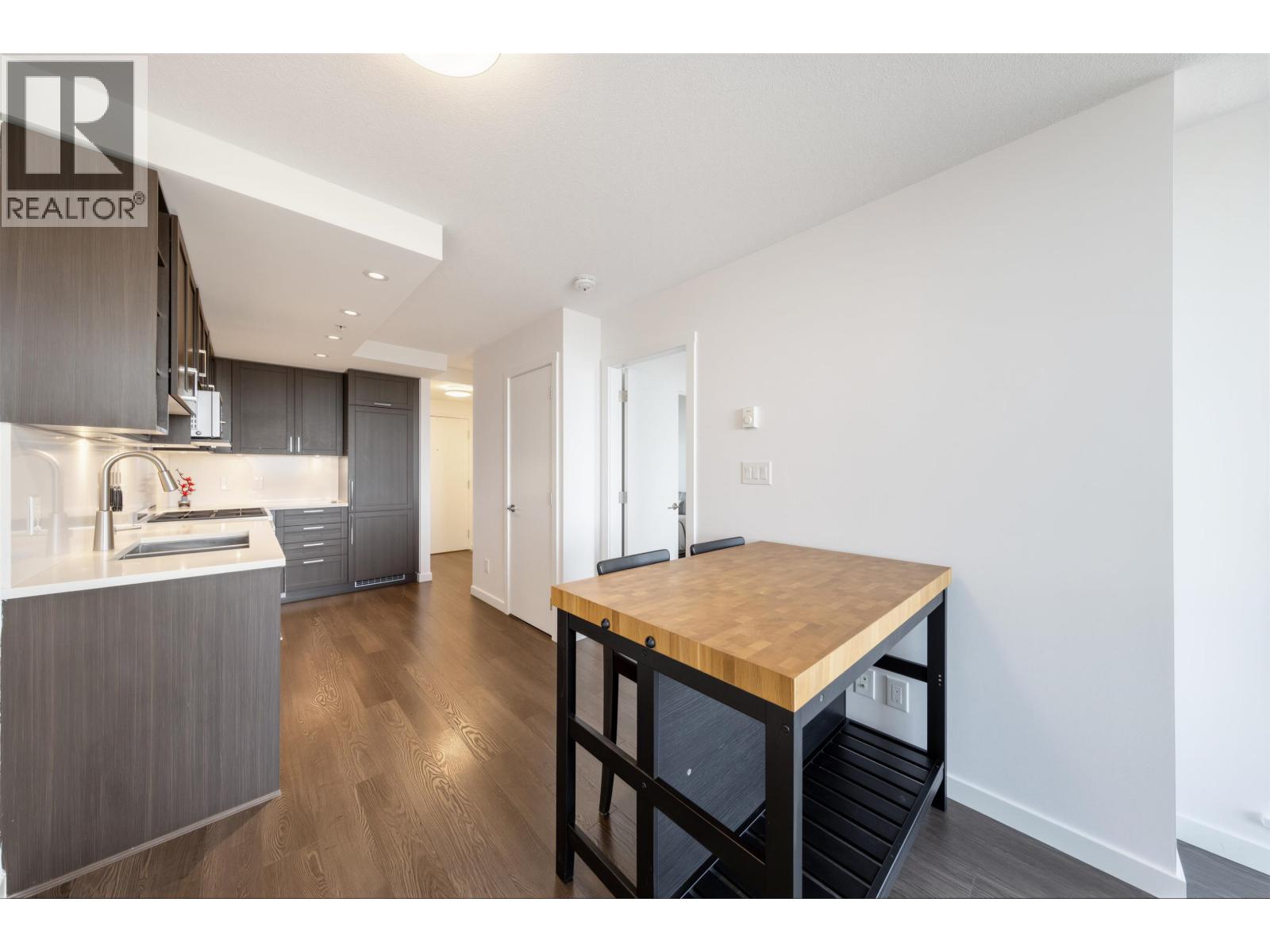 2308 5665 Boundary Road, Vancouver, British Columbia  V5Z 2W5 - Photo 9 - R3138266