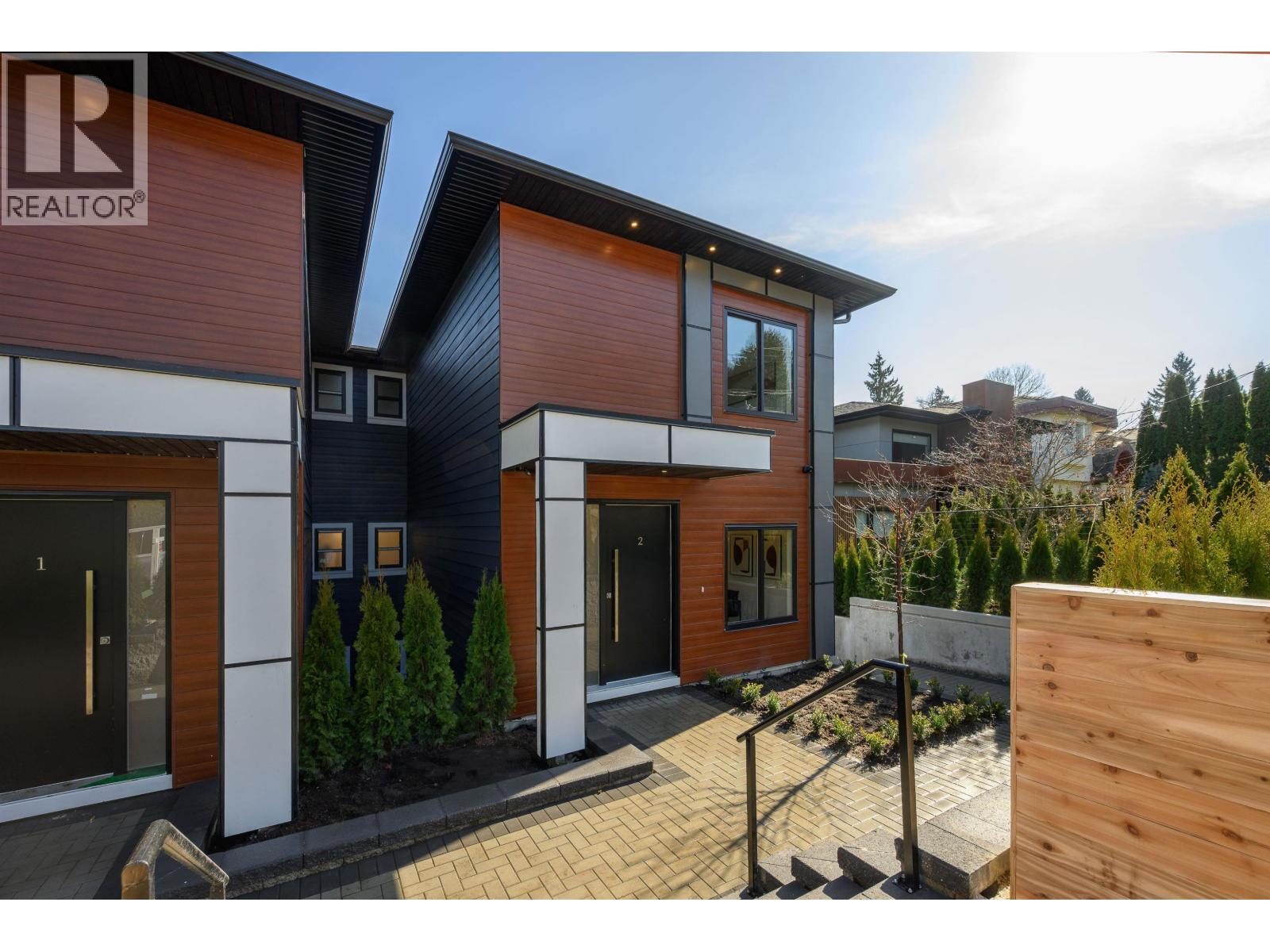 1 6176 Elgin Avenue, Burnaby, British Columbia  V5H 3S4 - Photo 2 - R3138283