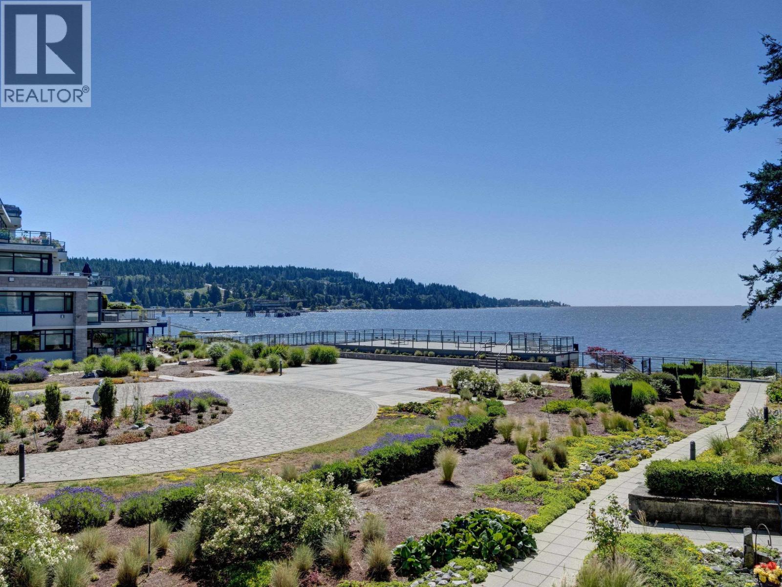 307 5725 Teredo Street, Sechelt, British Columbia  V7Z 0J2 - Photo 10 - R3138284